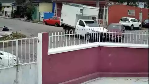 VIDEO_ Fuerte accidente en la colonia Bojórquez, el culpable se fugó