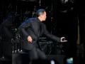 Luis Miguel bailando.jpg