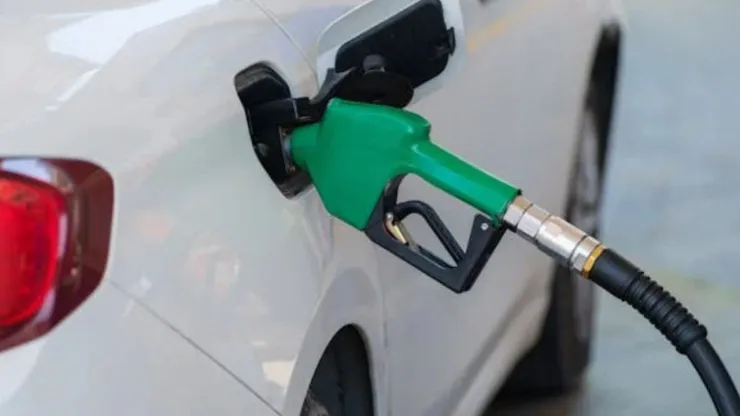 ¿Cómo saber qué octanaje de gasolina debe usar tu carro y qué es?