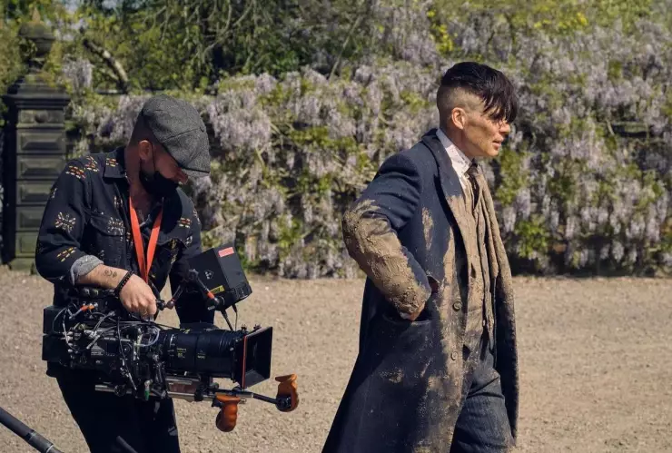 Steven Knight anuncia detalles sobre la película de Peaky Blinders