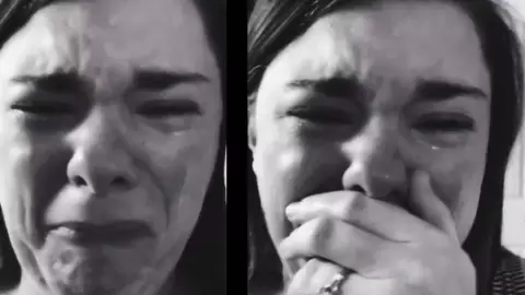 llanto mujer fiesta hijo.jpg