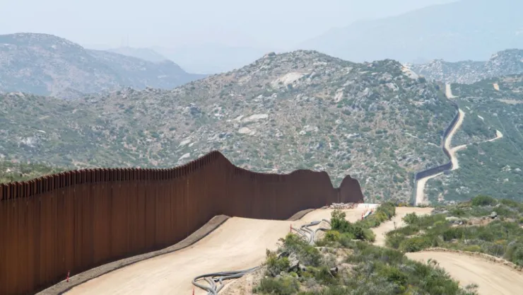 EUA anuncia medidas para la deportación segura por fin del Título 42