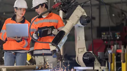 Esto te pagarán si tienes que trabajar el 18 de marzo