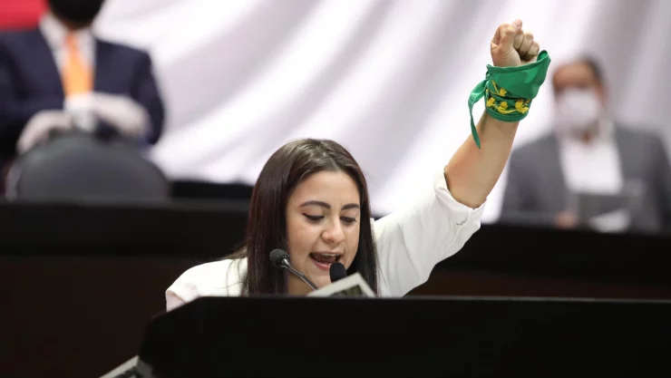 Congreso de Tabasco aprueba Ley Olimpia que sanciona violencia digital