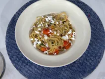 Espagheti con hoja santa