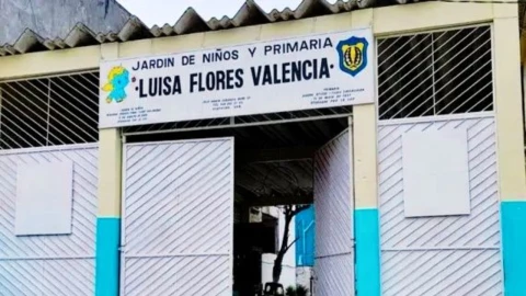 kinder-y-primaria-luisa-flores-valencia-cierra-en-acayucan-veracruz-presunta-extorsion