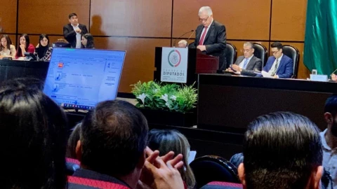 Reconstrucción eléctrica por “Otis” costará 2 mil millones de pesos a la CFE: Bartlett