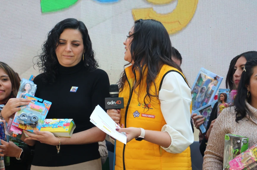 Nos acompañaba América Barrón, directora del área