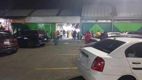 Jamaica corto circuit alarma comerciantes mercado