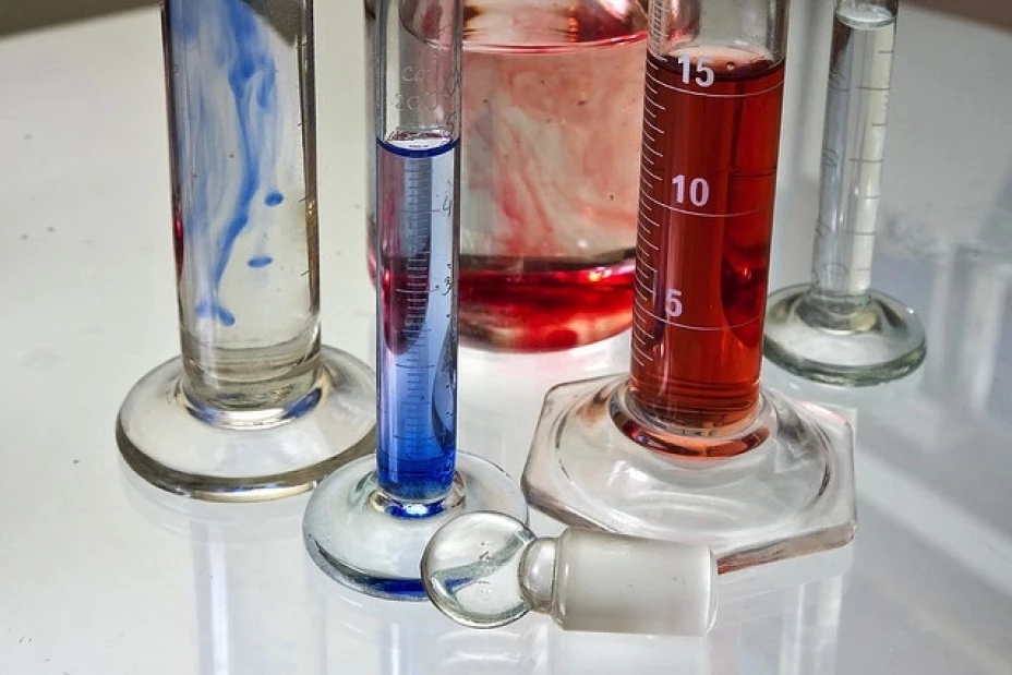 Mexicanos ganan 4 medallas en olimpiada de Química