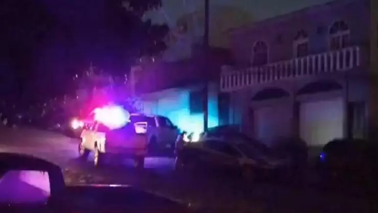 Muere trabajador al caer de techo y electrocutarse en la colonia El Florido