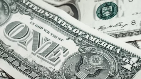 Banco Azteca: ¿Cómo conseguir el seguro contra robo al cambiar dólares?