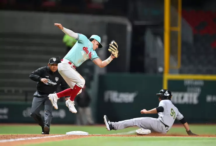 Serie del Principe Diablos Pericos Juego 1