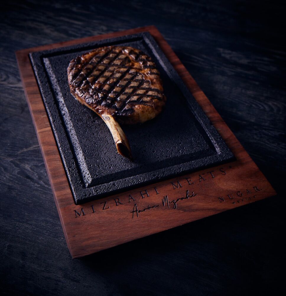 Nugar plancha de piedra volcanica para cortes de carne