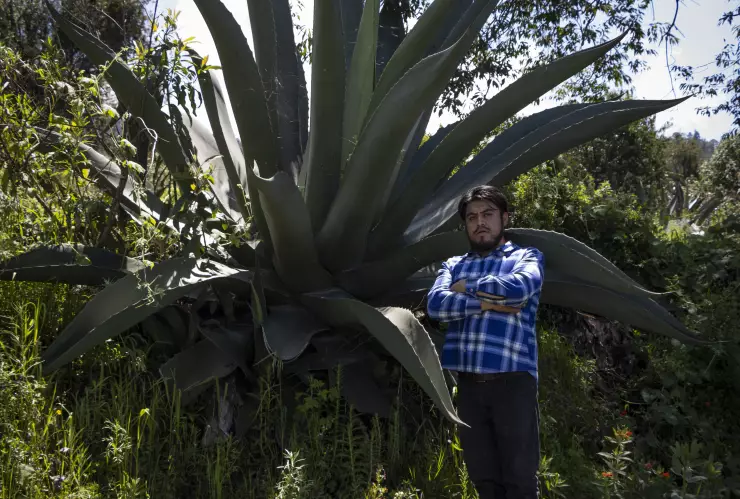 Abraham, joven tlachiquero