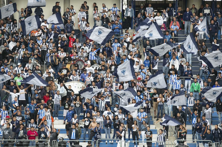 Rayados vs Gallos