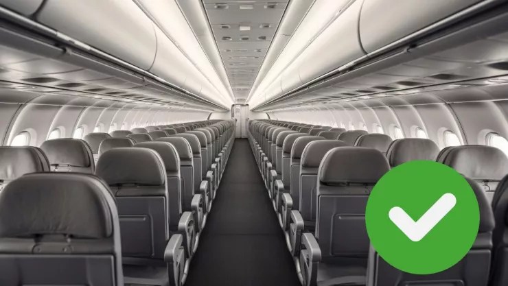 Estos asientos son los que te pueden salvar la vida en un accidente aéreo