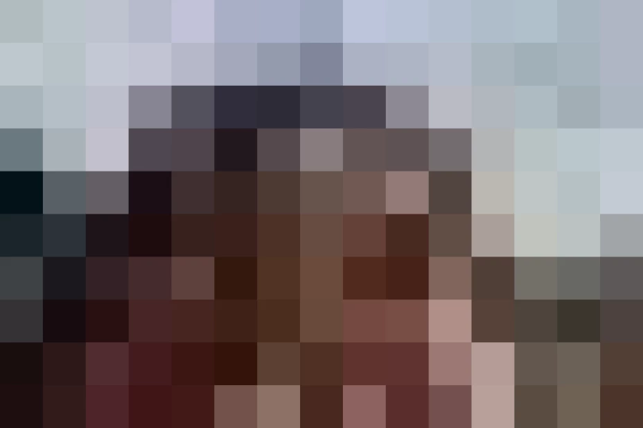 Una facción de los talibanes de Pakistán se atribuyó la autoría de los ataques y dijo que había sido resultado de 2 ataques suicidas.