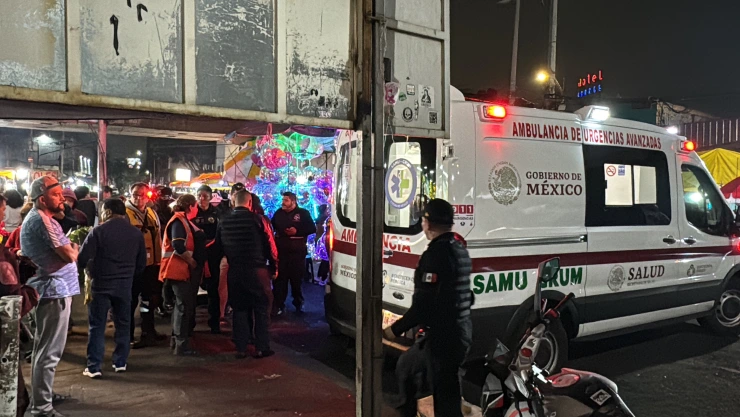 lanzan-gasolina-e-incendian-hombre-interior-del-mercado-jamaica