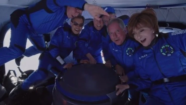 Blue Origin cuarto vuelo turismo espacial