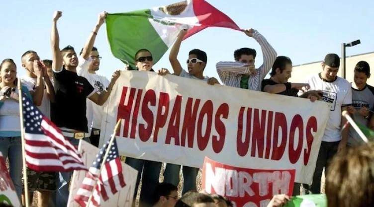 Varios republicanos en la cámara baja han expresado su oposición a la inclusión de una vía para que los inmigrantes indocumentados obtengan la ciudadanía
