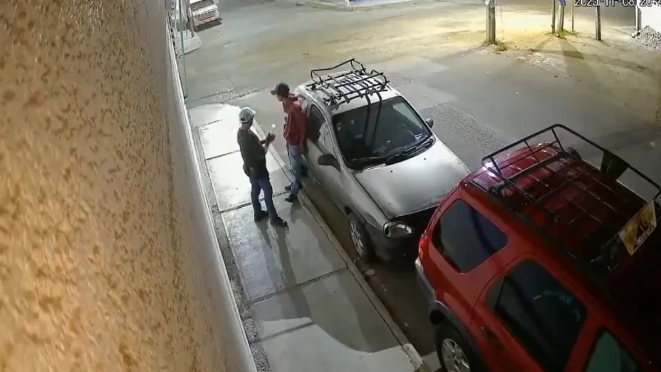 Roban auto con un perrito adentro en Tehuacán