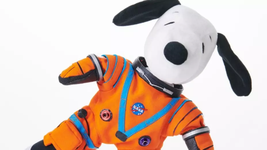 Snoopy espacio NASA