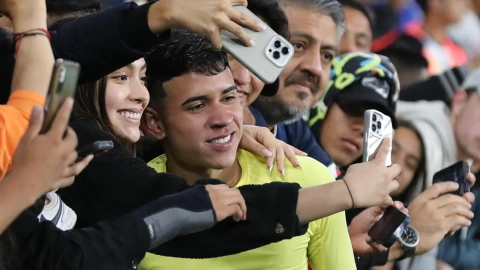 Kendry Páez futbolista ecuatoriano con aficionados