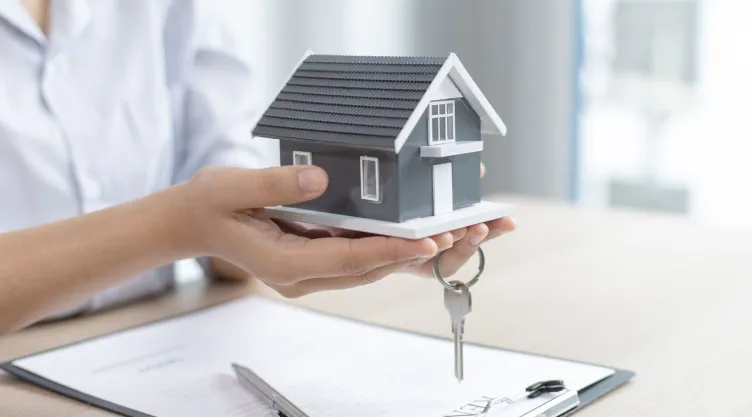 Infonavit revela cómo quedarte con la casa que rentas si no tienes vivienda