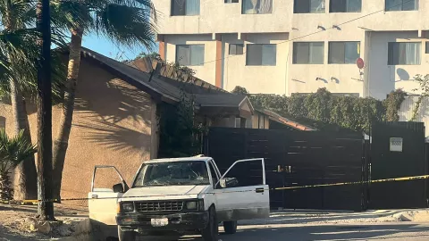 Balean a hombre dentro de su auto.jpg