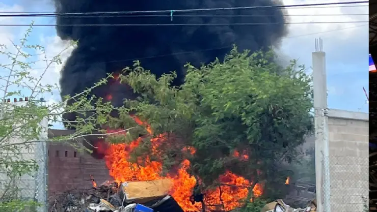 ¡Al momento! Reportan incendio en la Región 247 en Cancún;, esto se sabe