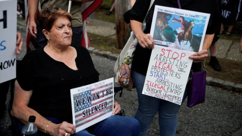 protestas-albergues-migrantes-staten-island-nueva-york-eu