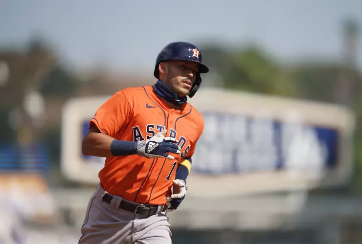 Correa Houston.jpg