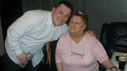 inglaterra_borrachera_cenizas