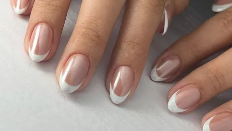 17 ideas de gelish bonitas y sencillas: tus manos se verán caras y hermosas.