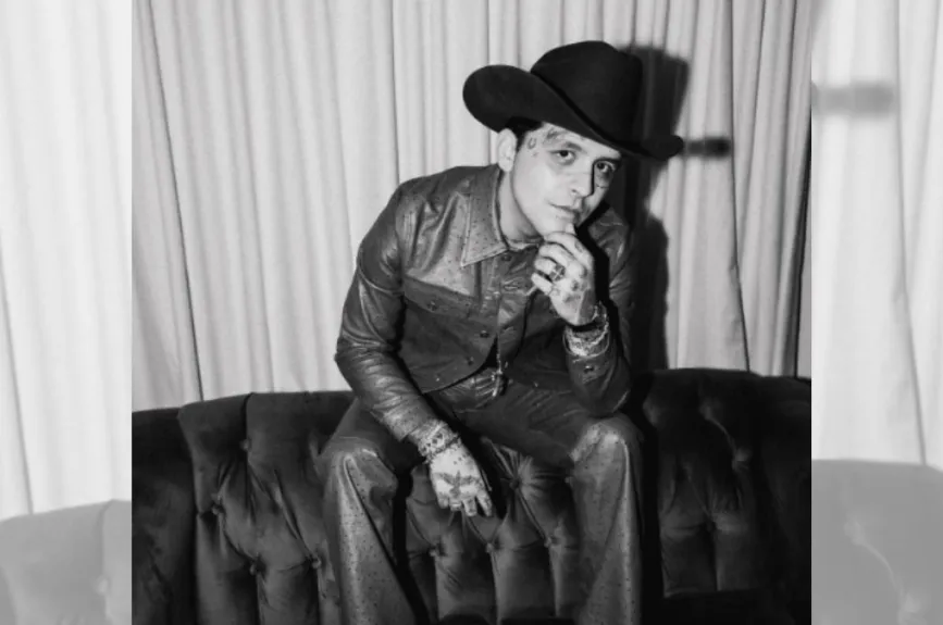 Christian Nodal (2).jpg