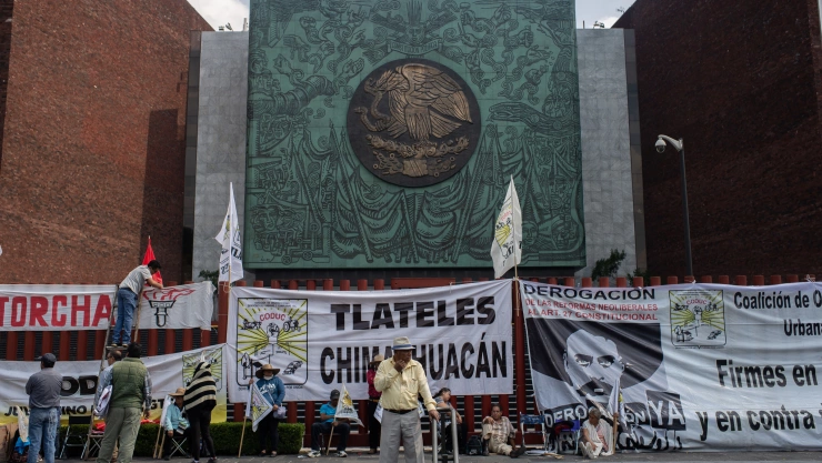 Antorcha Campesina se manifiesta en la Cámara de Diputados