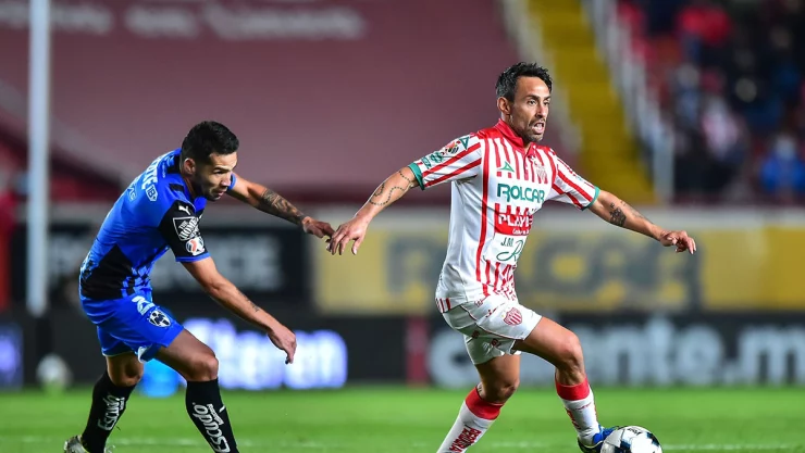 Jorge Valdivia con Necaxa
