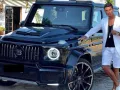 Cristiano Ronaldo y su camioneta.jpg