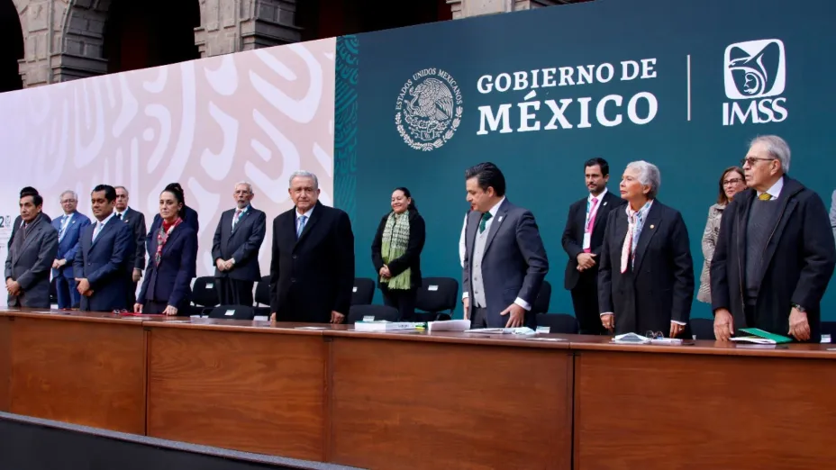 AMLO ASAMBLEA IMSS 2021 NOV 23.jpeg