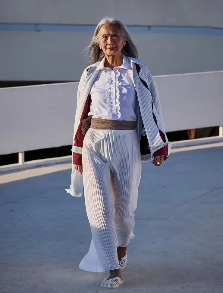 Mujer de 69 años modelo