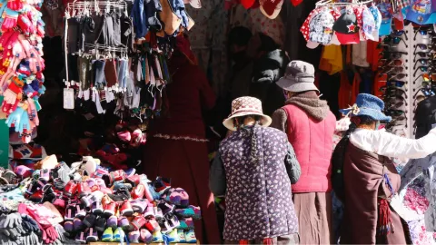 ropa-de-paca-en-méxico-qué-es-por-qué-es-barata