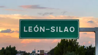 ¿Hay paso este fin de semana Así está el tráfico vehicular en la carretera León-Silao hoy sábado 29 de noviembre.jpg