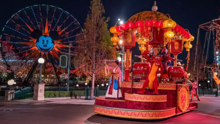Año Nuevo Lunar 2024 en Disneyland