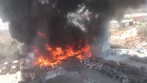 Alerta vial, León Cierran múltiples calles por fuerte incendio, hoy 28 de febrero ¿Cuáles son.jpg