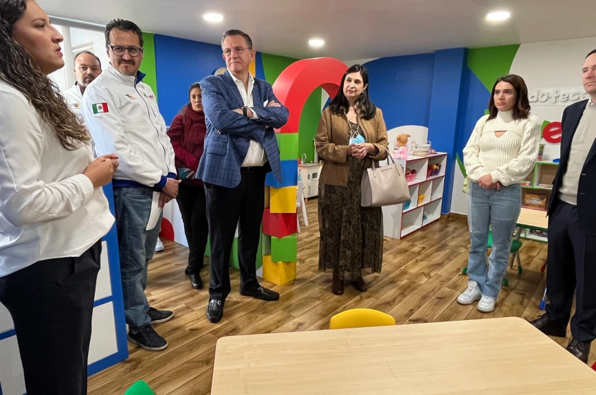 La primera Ludoteca del Juguetón Azteca se inauguró.