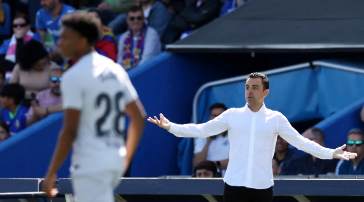 Xavi Hernández ante Real Madrid