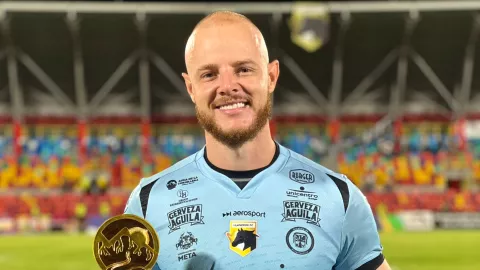 Miguel Ortega, ex Tigres, jugando para Llaneros FC