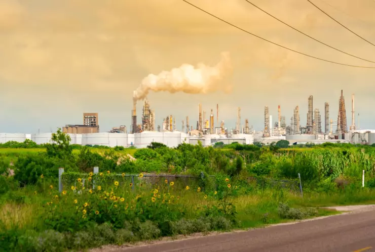 Una refinería petroquímica en Corpus Christi, Texas.
