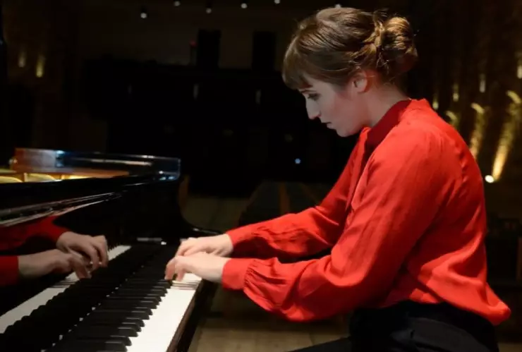 Alexandra Balog, pianista de Budapest